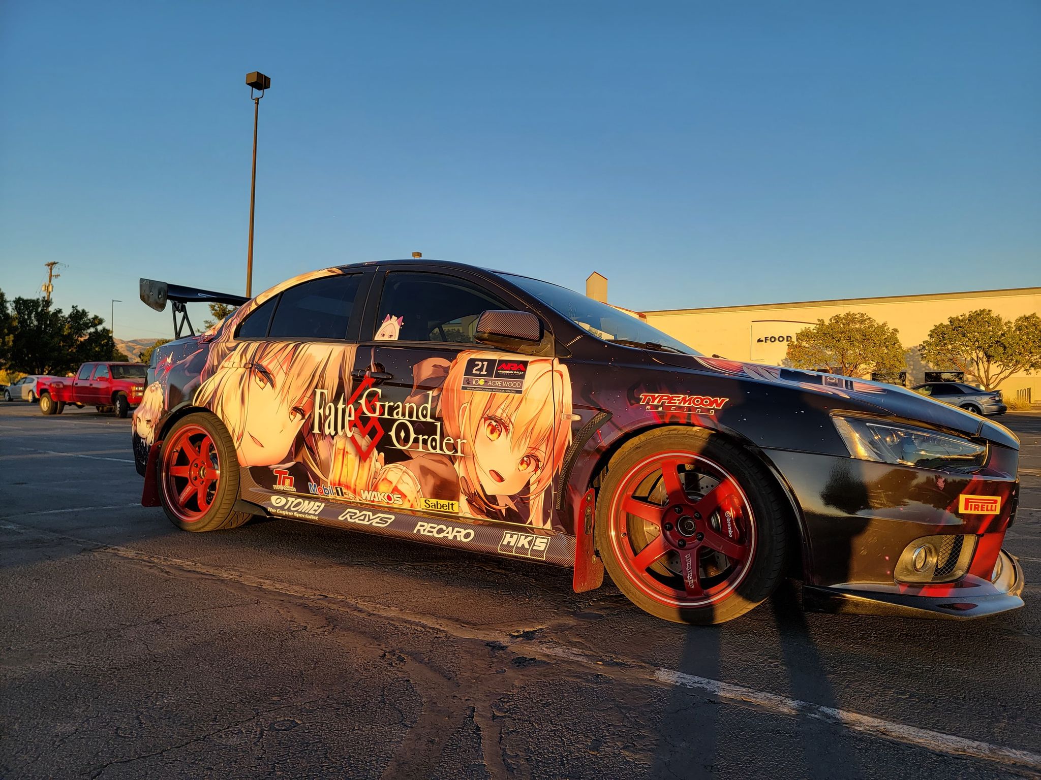 Auto folieren Preis – Wie 10KWRAPS Anime-Sticker in Szene setzt