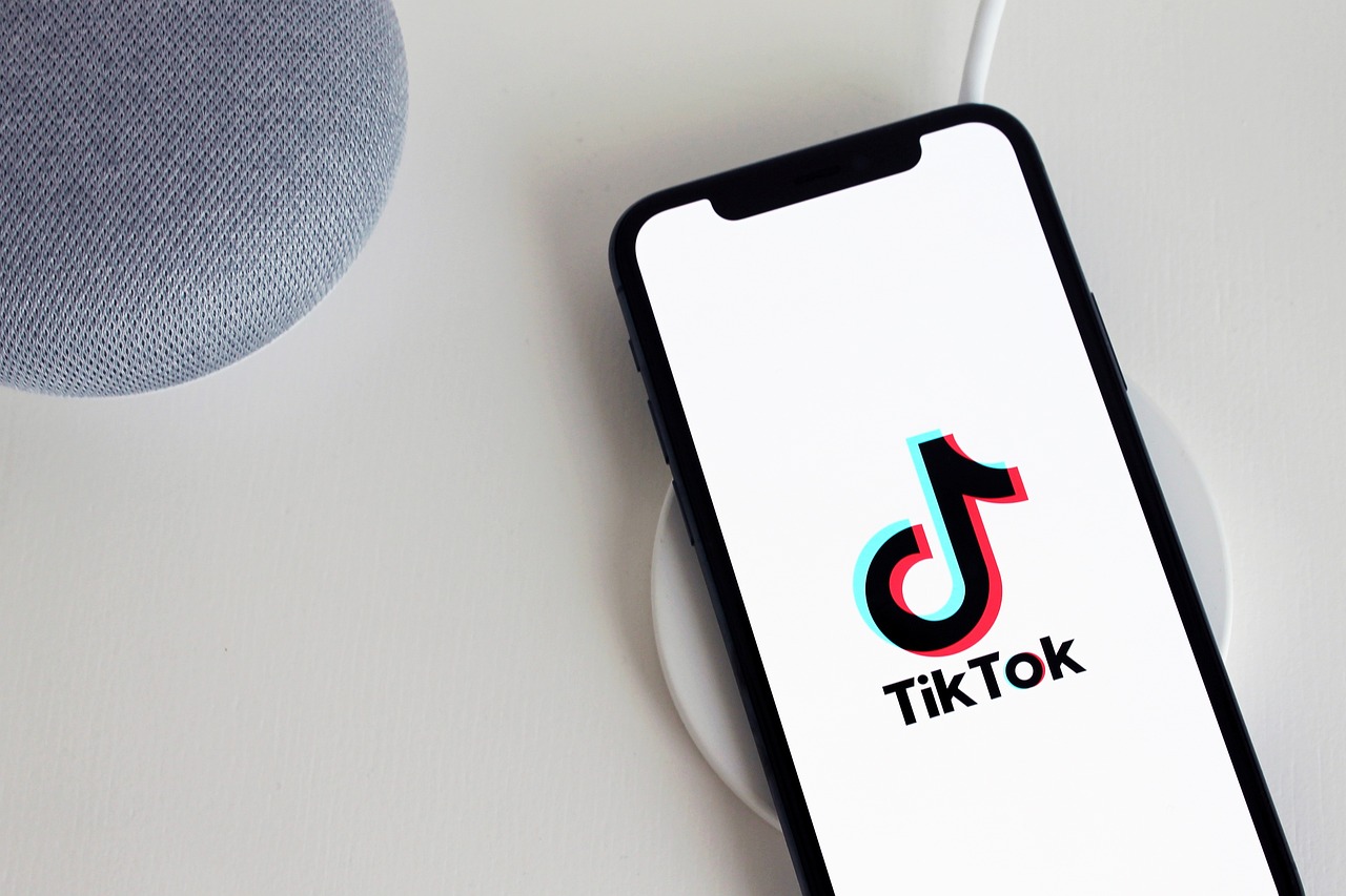 TikTok 1000 follower bei EdenBoost erwerben und sofort durchstarten
