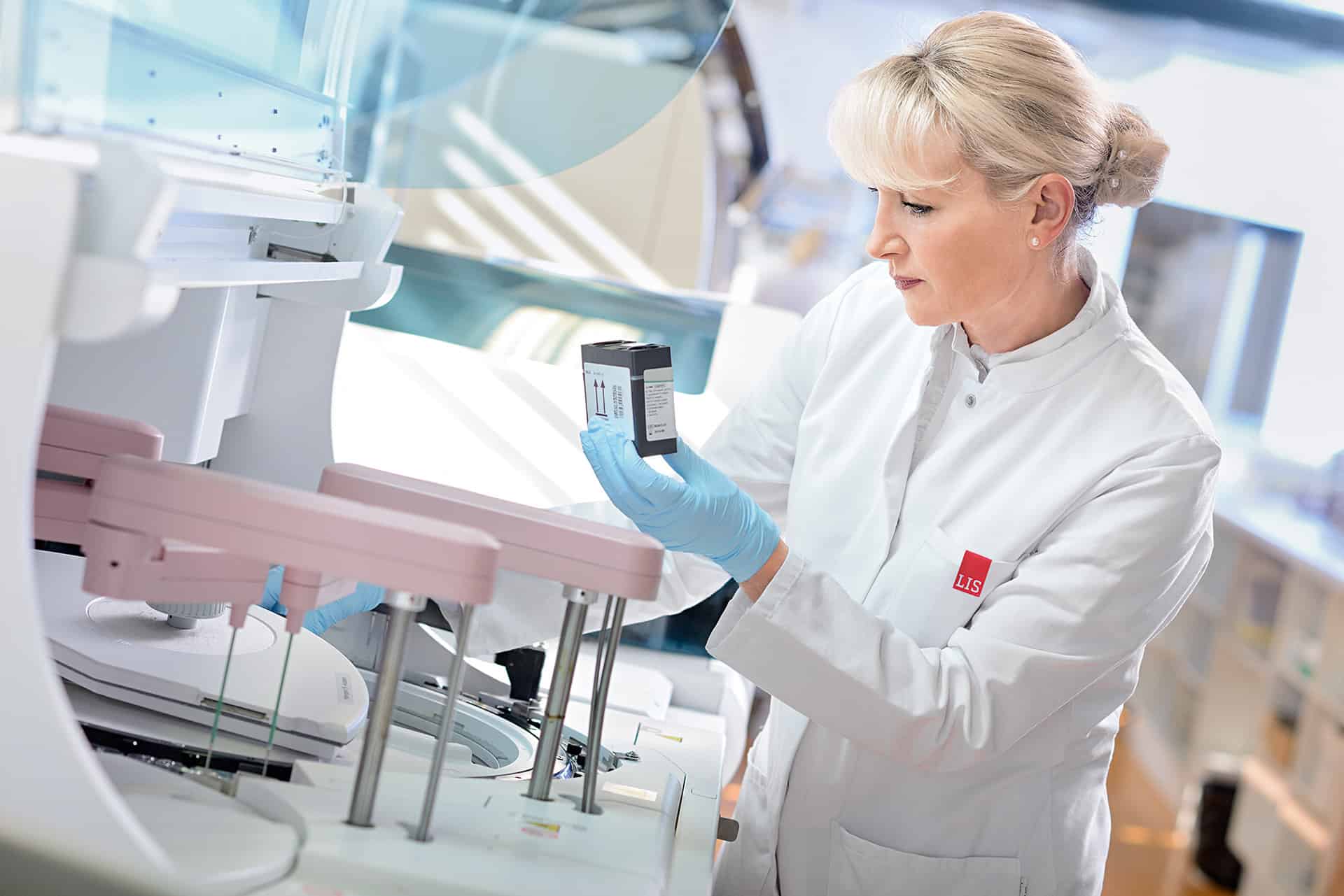 Wie ein LIS System Arbeitsabläufe im Labor optimiert